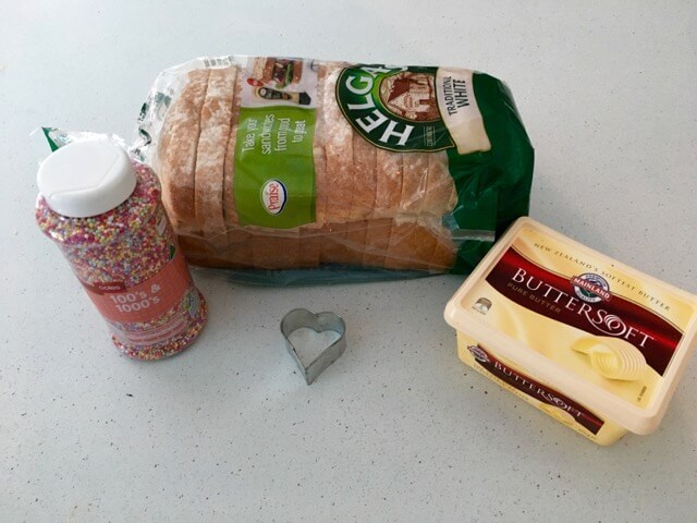 valentine's day fairy bread