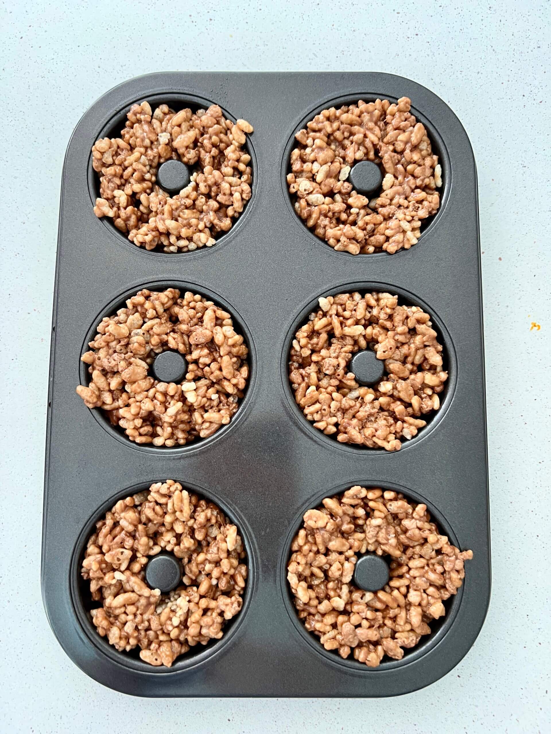 Mars Bar Slice Christmas Puddings and Christmas Wreaths Stuff Mums Like